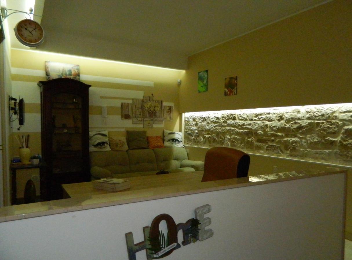 Torre Anna Historical Center Living Apartment Бишелие Екстериор снимка